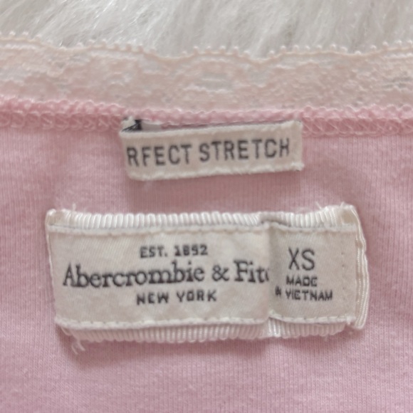 Abercrombie and Fitch Lace Tank - Picture 3 of 5